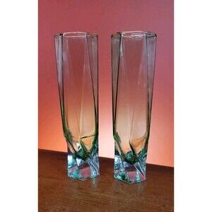 2 MAX ID NY for FWRD Green Glass Hexagon Champagne Drinking Flutes 7" In Box
